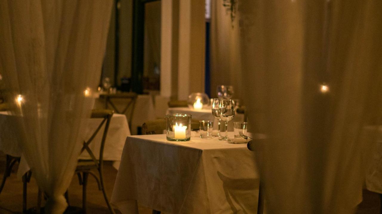 Amare Ristorante Locanda Certosa di Pavia Eksteriør billede